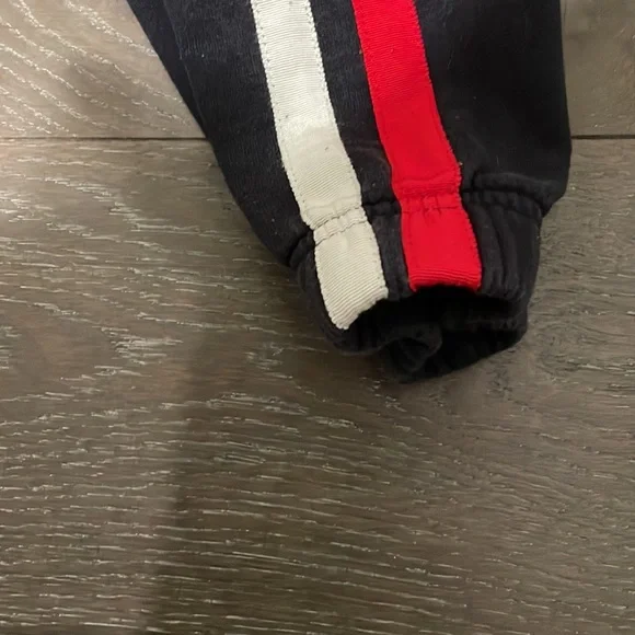 Brandy Melville Sweatpants - Picture 4 of 4